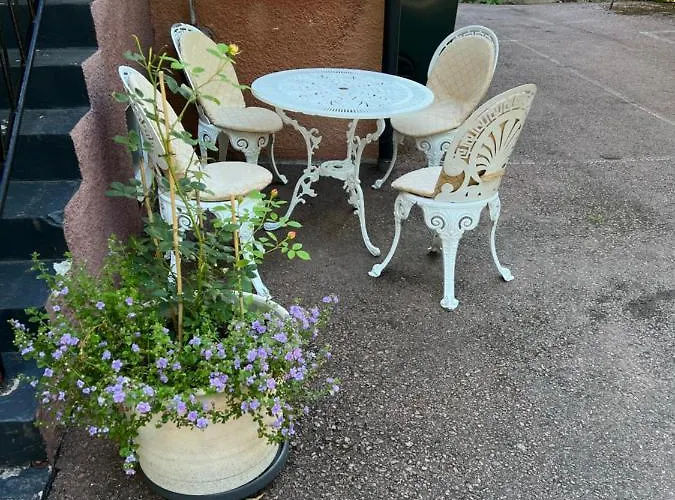 Gaesthem Neptun Хостел Мариехамн